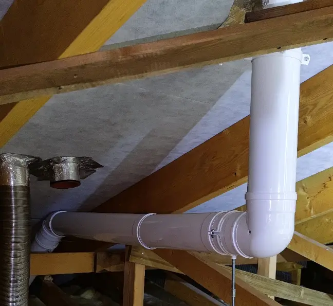 Poziomy odcinek komina PPS – tutaj najczęściej dochodzi do awarii